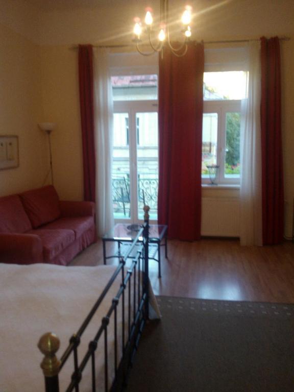 Pension Villa Anita Marianske Lazne Exterior photo